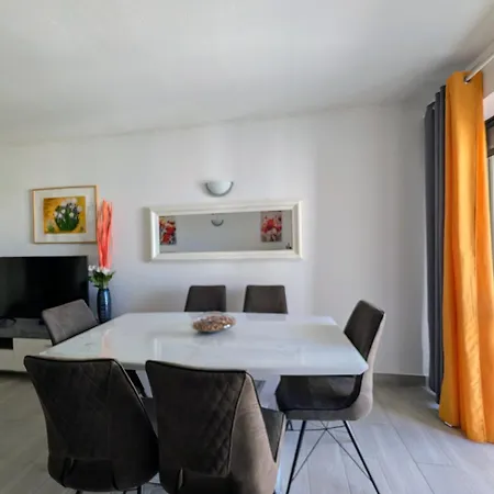 Apartment 9c Sao Gabriel - Casas & Papeis Armacao de Pera